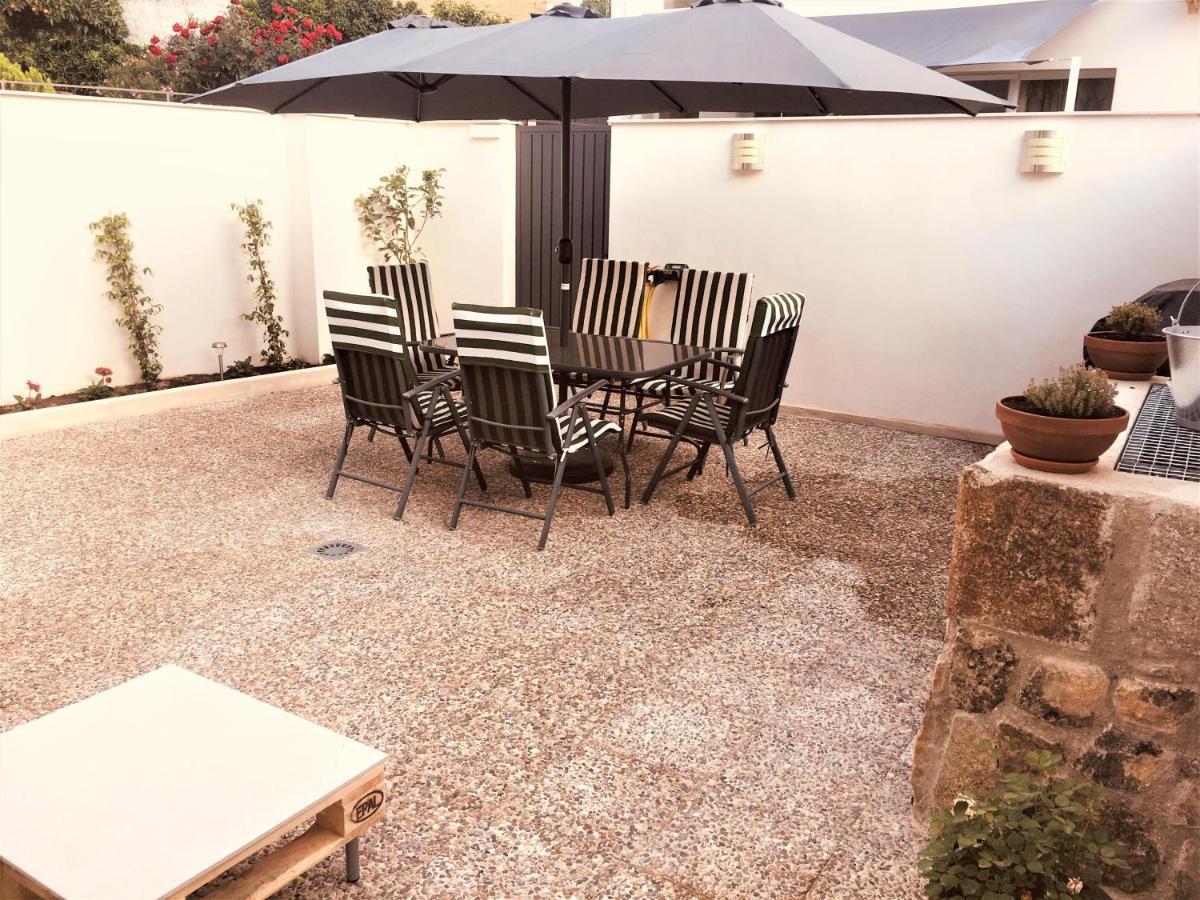 Acogedora Casa Con Patio En El Tiemblo公寓 外观 照片
